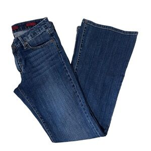 Banana Republic Limited Edition Boot Cut Jean.‎  Women’s Size 4.